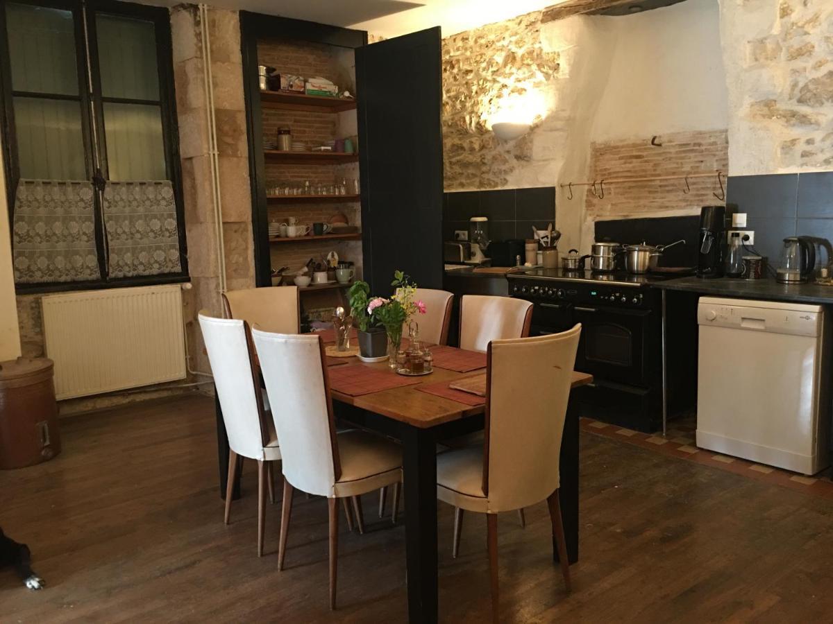 Townhouse 26 Chambres D'Hotes Civray Hotel المظهر الخارجي الصورة